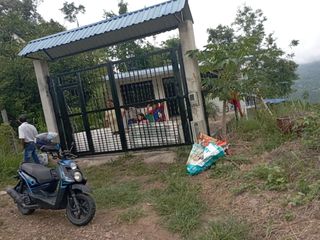 VENDO CASA RURAL  DE 2 PLANTAS EN TRUJILLO  MUNICIPO MESITAS DEL  CLOEGIO