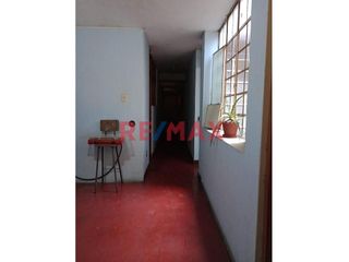 Foto 5 de Venta De Hermosa Casa En Ate