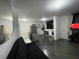 Foto 4 de Venta De Casa En Quinta . Av. Cajamarca - Rimac