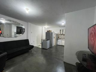 Foto 5 de Venta De Casa En Quinta . Av. Cajamarca - Rimac