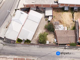 Foto 1 de Casa con terreno en venta en el pedestal