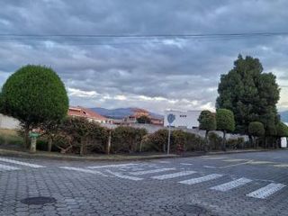 Foto 4 de Vendo Hermoso Terreno Esquinero en Bohíos de Jatumpamba