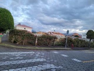 Foto 5 de Vendo Hermoso Terreno Esquinero en Bohíos de Jatumpamba