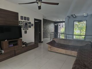 Foto 5 de VENTA LAGUNA CLUB - CASA 4 DORMITORIOS -ESTUDIO- SALA ESTAR- PÉRGOLA- PISCINA