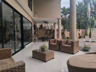 Foto 12 de VENTA LAGUNA CLUB - CASA 4 DORMITORIOS -ESTUDIO- SALA ESTAR- PÉRGOLA- PISCINA