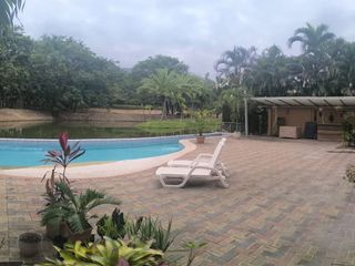 Foto 35 de VENTA LAGUNA CLUB - CASA 4 DORMITORIOS -ESTUDIO- SALA ESTAR- PÉRGOLA- PISCINA