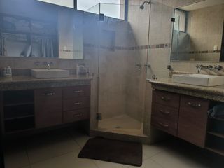 Foto 20 de VENTA LAGUNA CLUB - CASA 4 DORMITORIOS -ESTUDIO- SALA ESTAR- PÉRGOLA- PISCINA