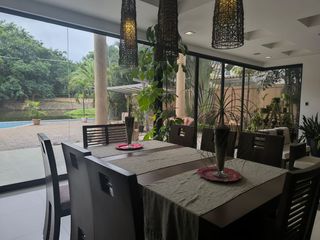 Foto 31 de VENTA LAGUNA CLUB - CASA 4 DORMITORIOS -ESTUDIO- SALA ESTAR- PÉRGOLA- PISCINA