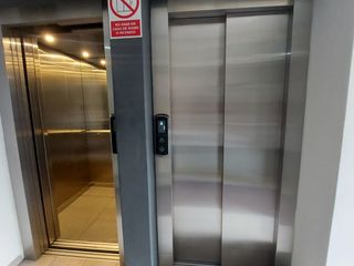 Foto 10 de SE ALQUILA OFICINA EN MIRAFLORES