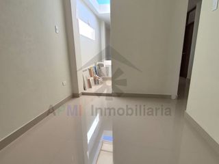Foto 14 de REMATE DE CASA EN URBANIZACIÓN LA ARBOLEDA AL FRENTE DE LA UNIVERSIDAD SIPÁN