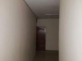 Foto 2 de Oficina de Venta en Centro de Guayaquil calles Baquerizo Moreno y 9 de Oct.