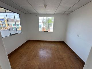 Foto 2 de ALQUILO DEPARTAMENTO EN AV. AMERICA PARA OFICINAS O COMERCIO – LAS QUINTANAS-TRUJILLO