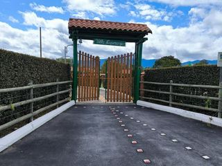 Foto 12 de CASA FINCA COTA -GRANJAS VUELTA DEL RIO COTA EXCLUSIVA