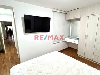 Foto 14 de Se Alquila Hermoso Departamento Amoblado En El Golf98.60M2+ Cochera Independiente 14M2-$1550