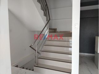 Foto 4 de Se Alquila Hermoso Departamento Amoblado En El Golf98.60M2+ Cochera Independiente 14M2-$1550