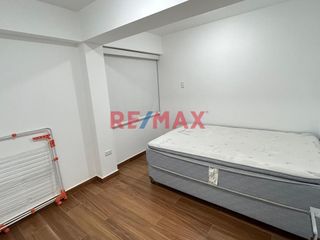 Foto 17 de Se Alquila Hermoso Departamento Amoblado En El Golf98.60M2+ Cochera Independiente 14M2-$1550