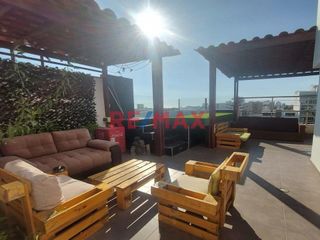 Foto 2 de Vendo Hermoso Penthouse En Urb. El Golf Frente A Parque 343.00 M2 + Estacionamiento