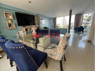 Foto 7 de Vendo Hermoso Penthouse En Urb. El Golf Frente A Parque 343.00 M2 + Estacionamiento