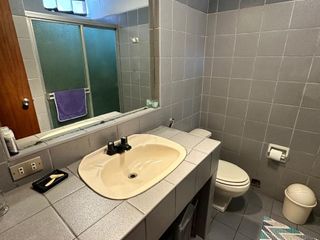 Foto 16 de Venta de Casa Frente a Parque en La Molina (cerca de Unife)