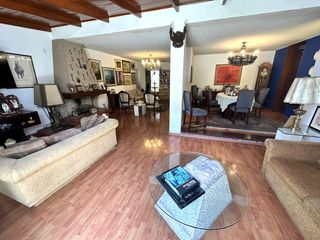 Foto 8 de Venta de Casa Frente a Parque en La Molina (cerca de Unife)