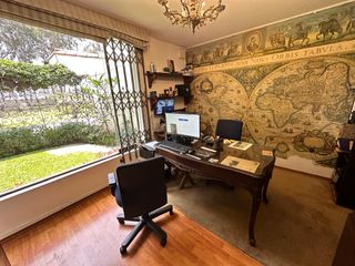 Foto 14 de Venta de Casa Frente a Parque en La Molina (cerca de Unife)