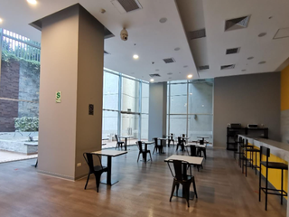 Foto 2 de Alquiler de oficina Centro Empresarial Golf surco Av. Circunvalación los Incas