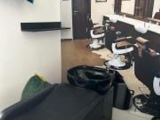 Foto 15 de LOCAL DE PELUQUERÍA Y BARBERÍA DE VENTA  EN PLAZA VIZCAYA