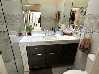 Foto 15 de Venta de Hermosa Casa en Urbanización Los Alamos, cerca de UPC, Esan, Surco