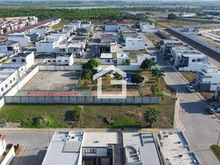 Foto 11 de Terreno Residencial en Venta en Portal del Río, Machala