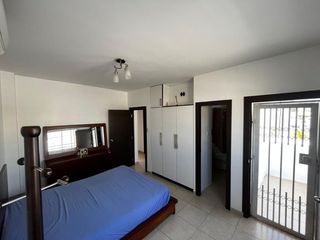 Foto 2 de casa amoblada de alquiler en manta zona norte