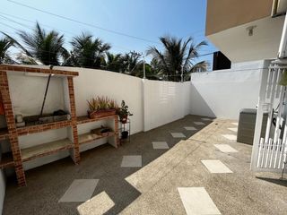 Foto 3 de casa amoblada de alquiler en manta zona norte