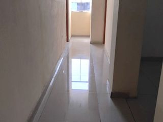 Foto 6 de Alquiler De Amplio Departamento En Los Portales De Javier Prado, Ate