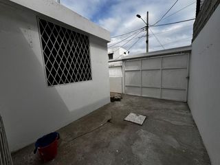 Foto 6 de casa de venta en manta zona norte dentro urbaniza