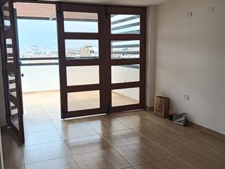 Foto 13 de Departamento con Terraza Cruce de Av. Mayolo C/Universitaria Referencia: xel Ex-Restaurante Rinconcito Ayacuchano a 1/2 cdra.