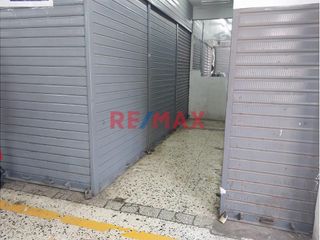 Foto 1 de En Venta Local Comercial De 18M2 En Galeria Guizado Gamarra