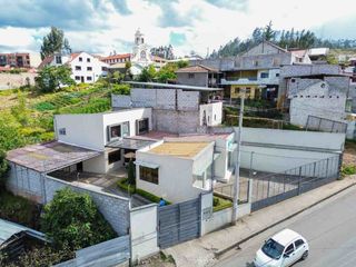 Foto 1 de En Venta Casa Comercial en Misicata