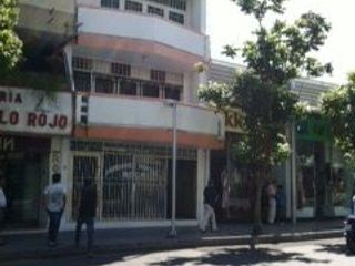 Foto 1 de Excelente edificio con Local Comercial y dos Apartamentos en el mejor sector del Centro de Cucuta