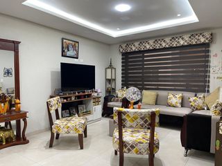 Foto 2 de Venta de casa unifamiliar- Ubicada en Ricaurte- Cuenca