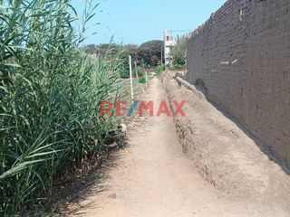 Foto 11 de Terreno En Venta Campiña De Moche / 785.44 M2 / $ 150 X M2 / Negociable
