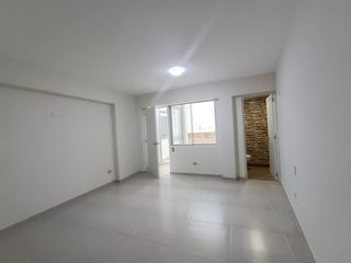 Foto 5 de Más cerca de todo: departamento con acabados de lujo en zona accesible.