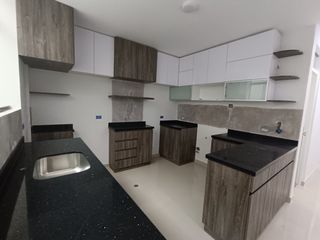 Foto 17 de Más cerca de todo: departamento con acabados de lujo en zona accesible.