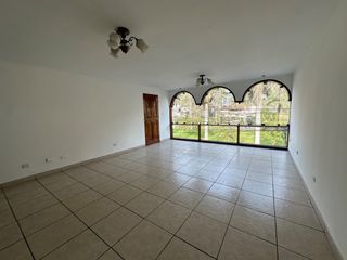 Foto 1 de Venta de Departamento en la Molina frente al BCP