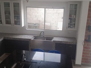 Foto 4 de Venta  propiedad de uso residencial/comercial - Adesdac ( Av. Fco. Orellana- vía a daule  )