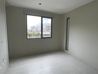 Foto 6 de SE ALQUILA DEPARTAMENTO DE LUJO TIPO LOFT EN LOS OLIVOS LOS CEIBOS