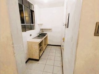 Foto 3 de GRAN OPORTUNIDAD VENDO FLAT 2DO PISO  CUADRA 2 DE LA BRASIL