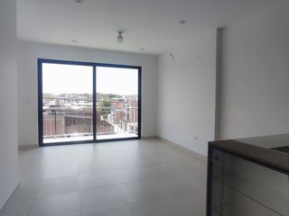 Foto 1 de VENDO DEPARTAMENTO AMERICANO EN ESTRENO EN LA URB. MIRAFLORES COUNTRY CLUB