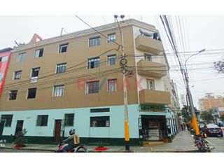 Foto 1 de Venta Departamento En Breña