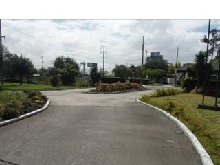 Foto 12 de Lote con instalaciones sociales y deportivas Piscinas, Canchas de tenis, Bolos, Restaurante, Cafeteria