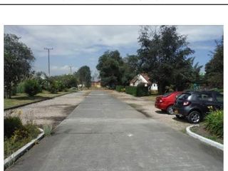 Foto 13 de Lote con instalaciones sociales y deportivas Piscinas, Canchas de tenis, Bolos, Restaurante, Cafeteria