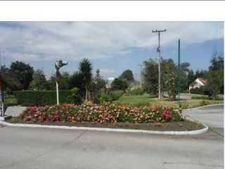 Foto 16 de Lote con instalaciones sociales y deportivas Piscinas, Canchas de tenis, Bolos, Restaurante, Cafeteria
